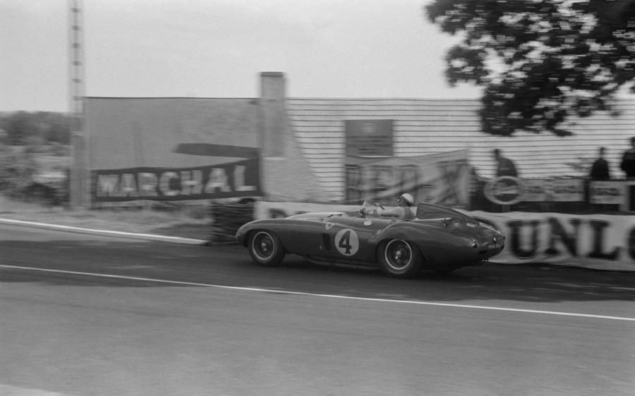  Ferrari 121 LM Scaglietti Spyder 1955 года  (фото 15 из 16)